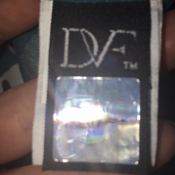 DVF Silk wrap blouse - Picture 8 of 8